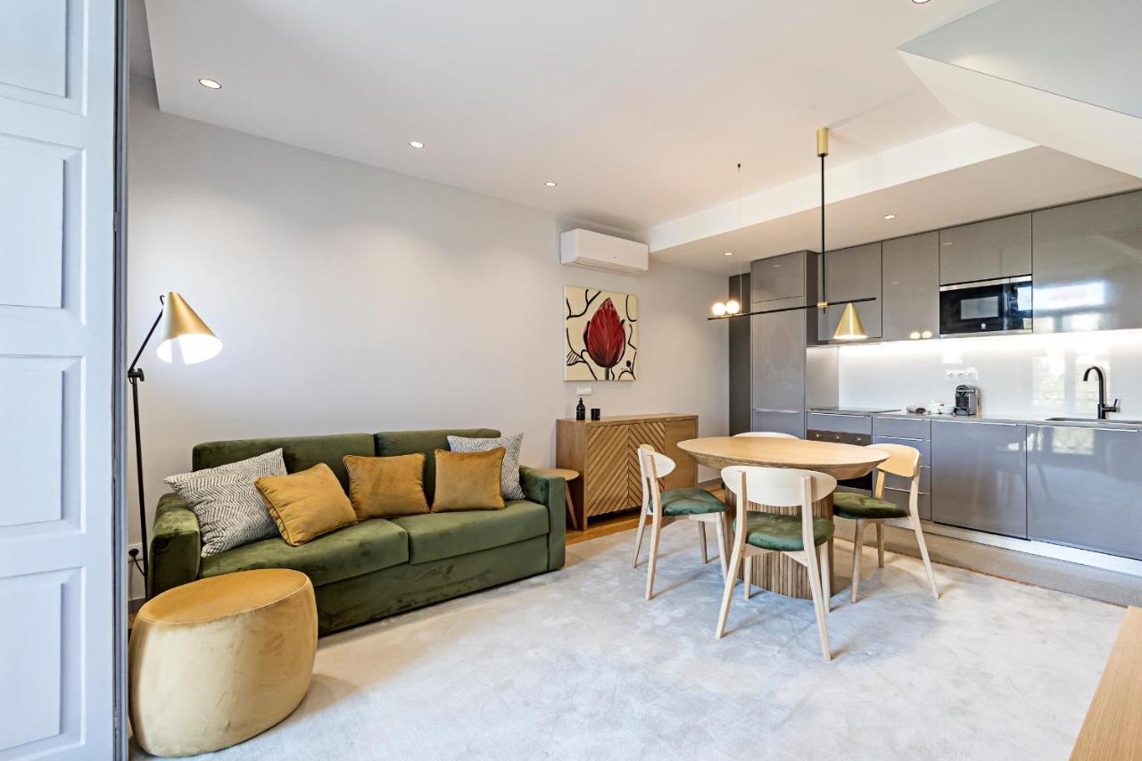 Almada 505 - Premium Flat By Lovelystay Порто Екстериор снимка